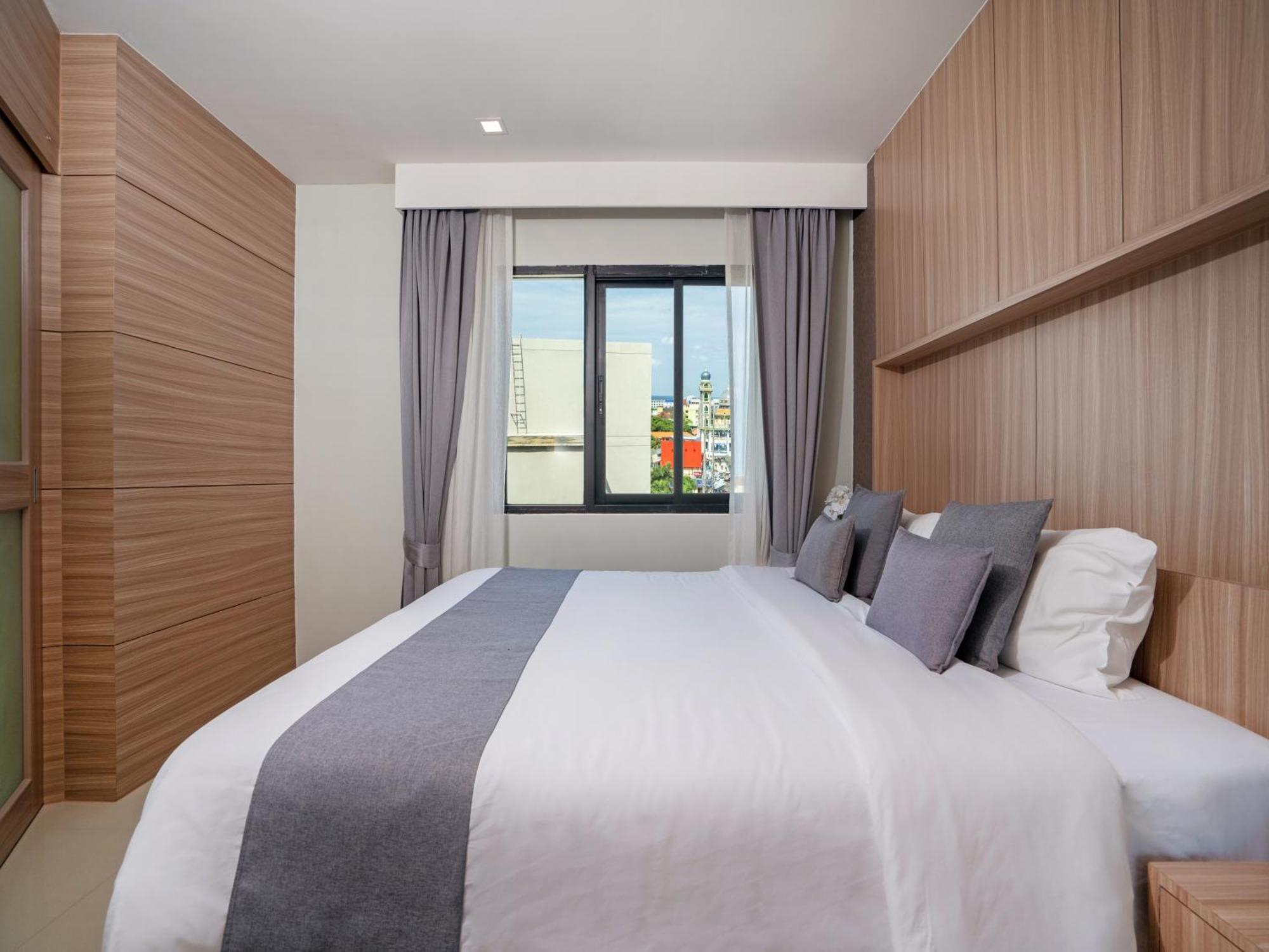Patong Bay Residence Phuket Exterior photo