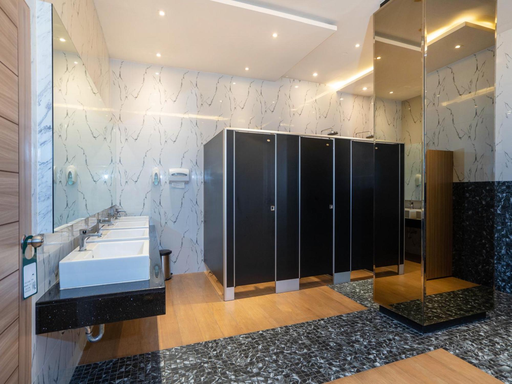 Patong Bay Residence Phuket Exterior photo